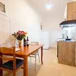 Apartament Mgi *